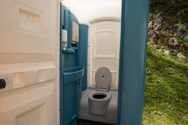 Best Emergency porta potty rental  in Coopertown, TN